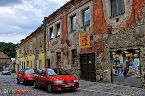 Another Kutná Hora street