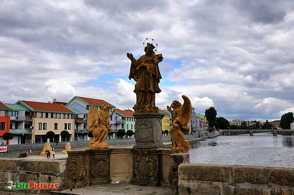 Pisek, detail on the bridge