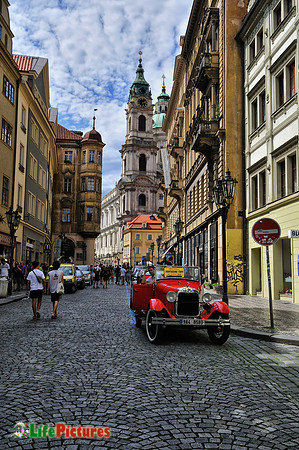 Towards the castle
