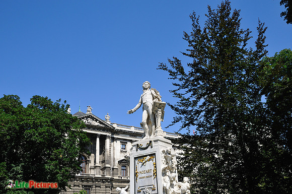 Mozart