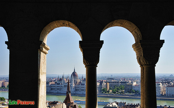 Looking through the columns from Buda Castle