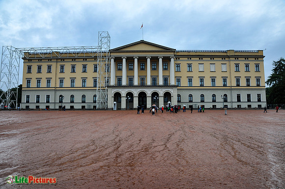 Oslo, Royal Palace
