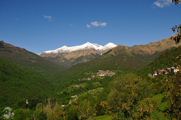 Larian mountains and Dosso del Liro