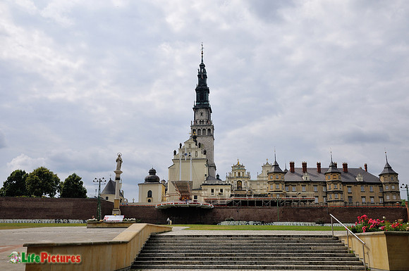 Chestokowa, the Black Virgin's Cathedral