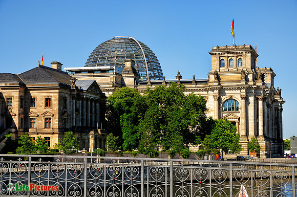 The German Parliament (Reichstag)