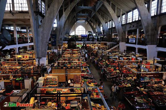 Covered market in Breslavia