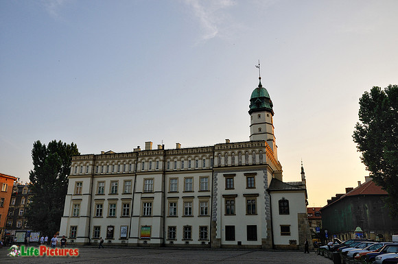 A church in the Jewish quarter