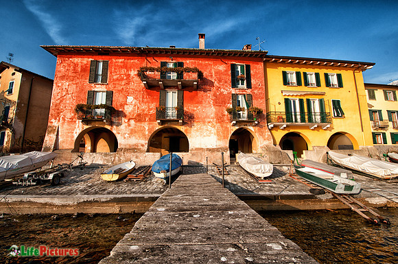 Mandello del Lario